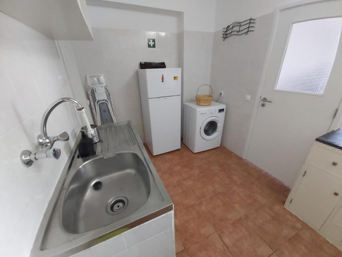 Sun And Beach II Ac Wifi 90Mts From The Beach Portimão Εξωτερικό φωτογραφία